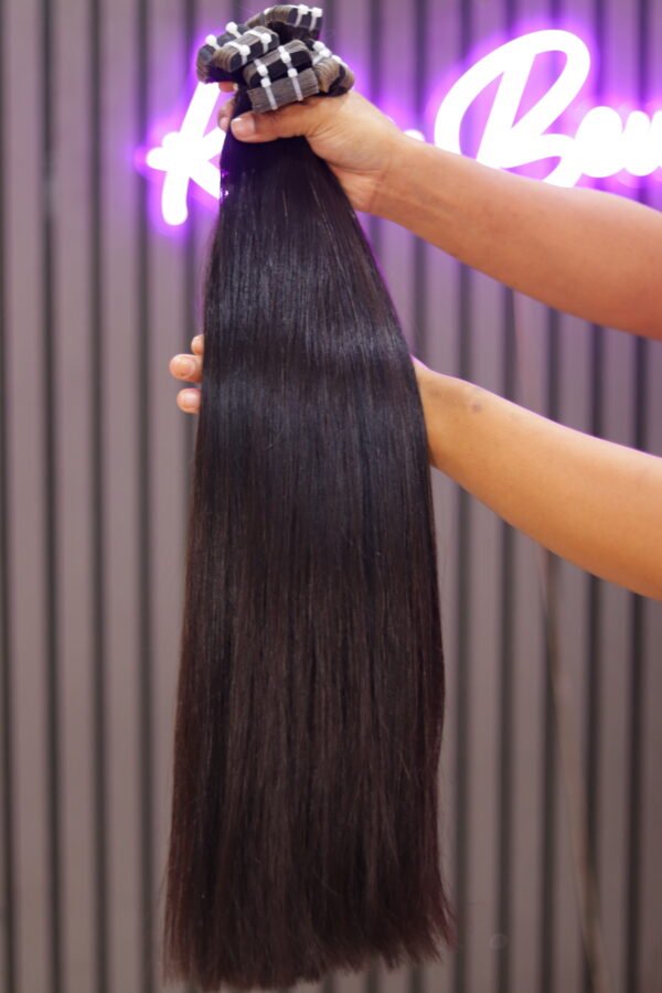 TAPE HAIR 24" Tape 💯 Human Hair  Loose WaveNatural color /Vietnam Hair/Super double drawn