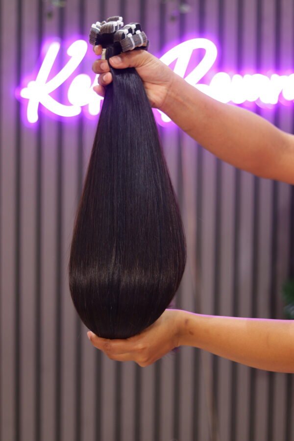 TAPE HAIR 22" Tape 💯 Human Hair Natural color /Vietnam Hair/Super double drawn